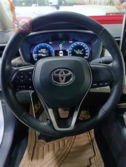 تۆیۆتا کۆرۆلا